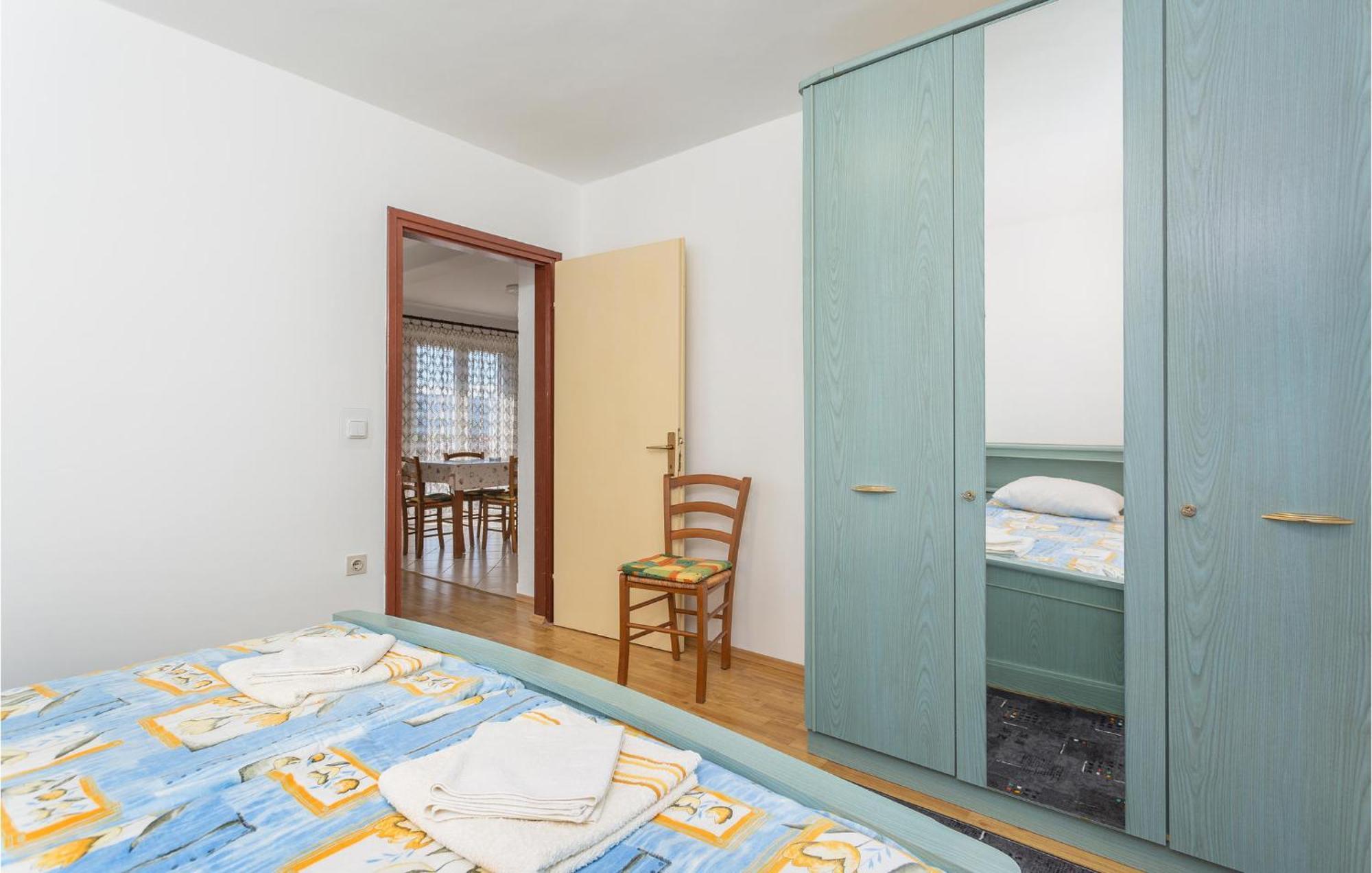 Lovely Apartment In Krk With Kitchen Brzac Dış mekan fotoğraf